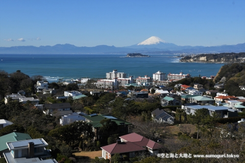 披露山公園より